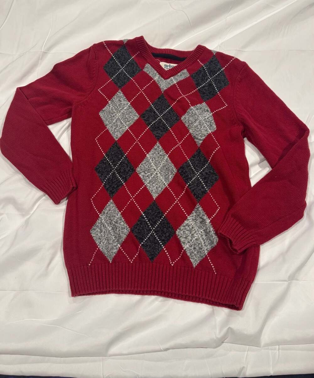 Urban Pipeline Boys Red Argyle V-Neck Sweater vintage Y2K